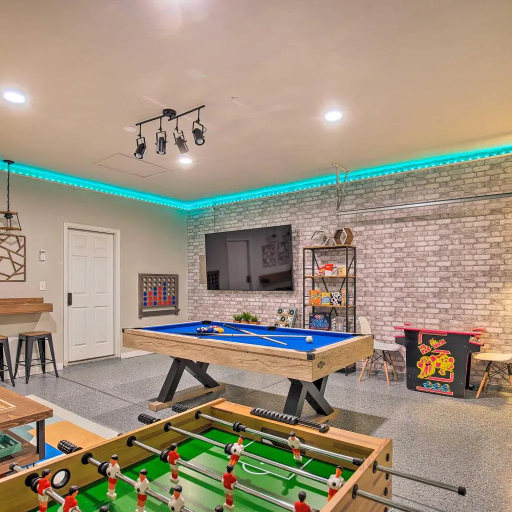 Photograph of San Antonio Home w/ Patio + Grill Near SeaWorld!