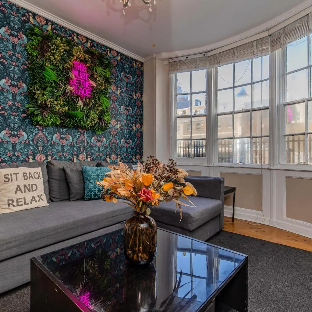 Photograph of Super Central Town House Next To Brighton Beach