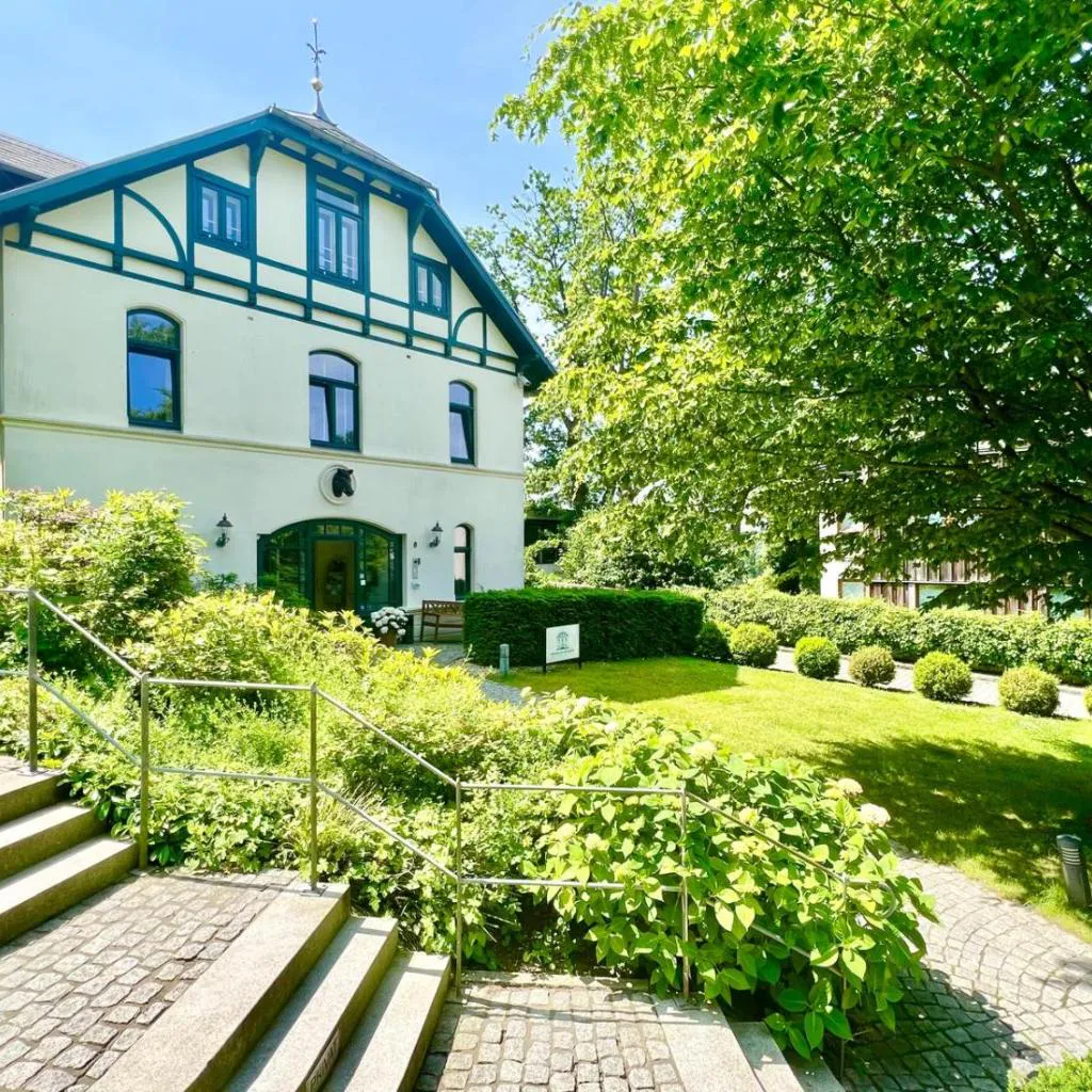 Photograph of Süllberg Hotel - Die kleine, feine Remise in Blankenese