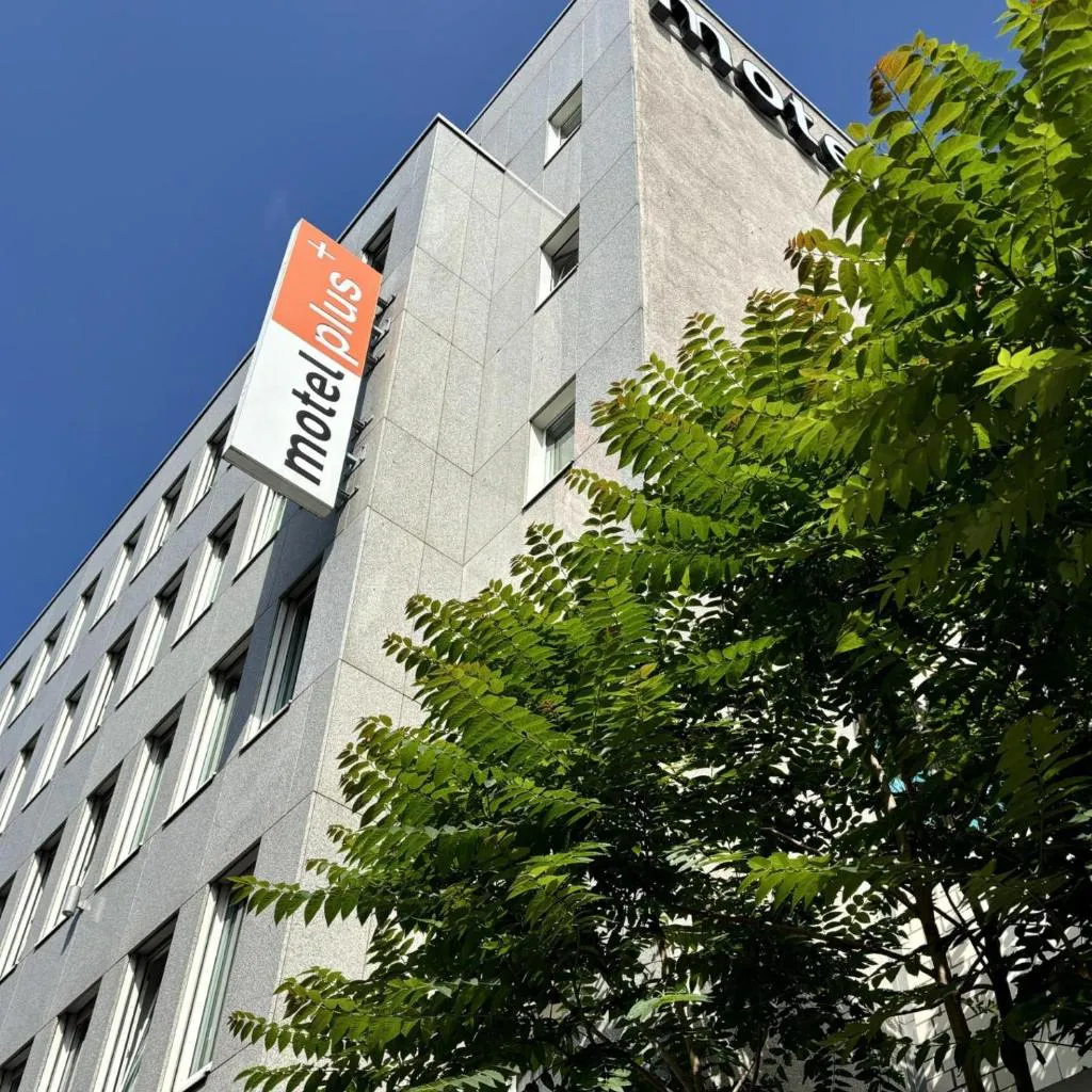 Photograph of Motel Plus Berlin