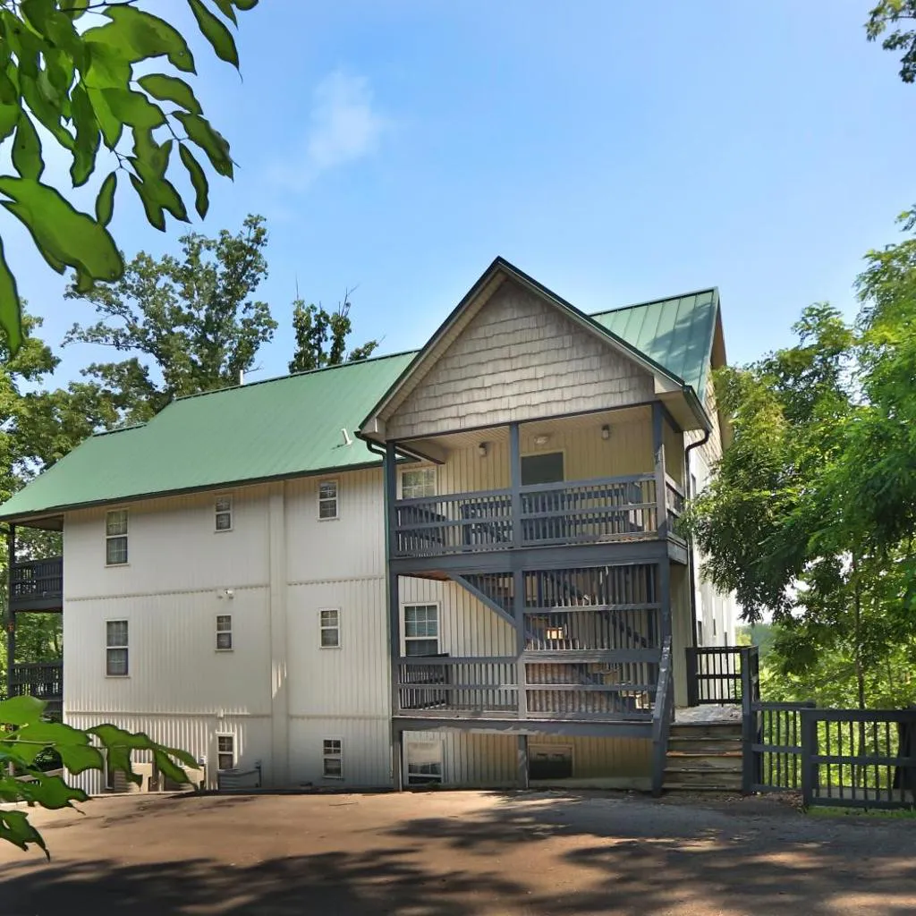Photograph of Pinnacle View 7C by Eden Crest