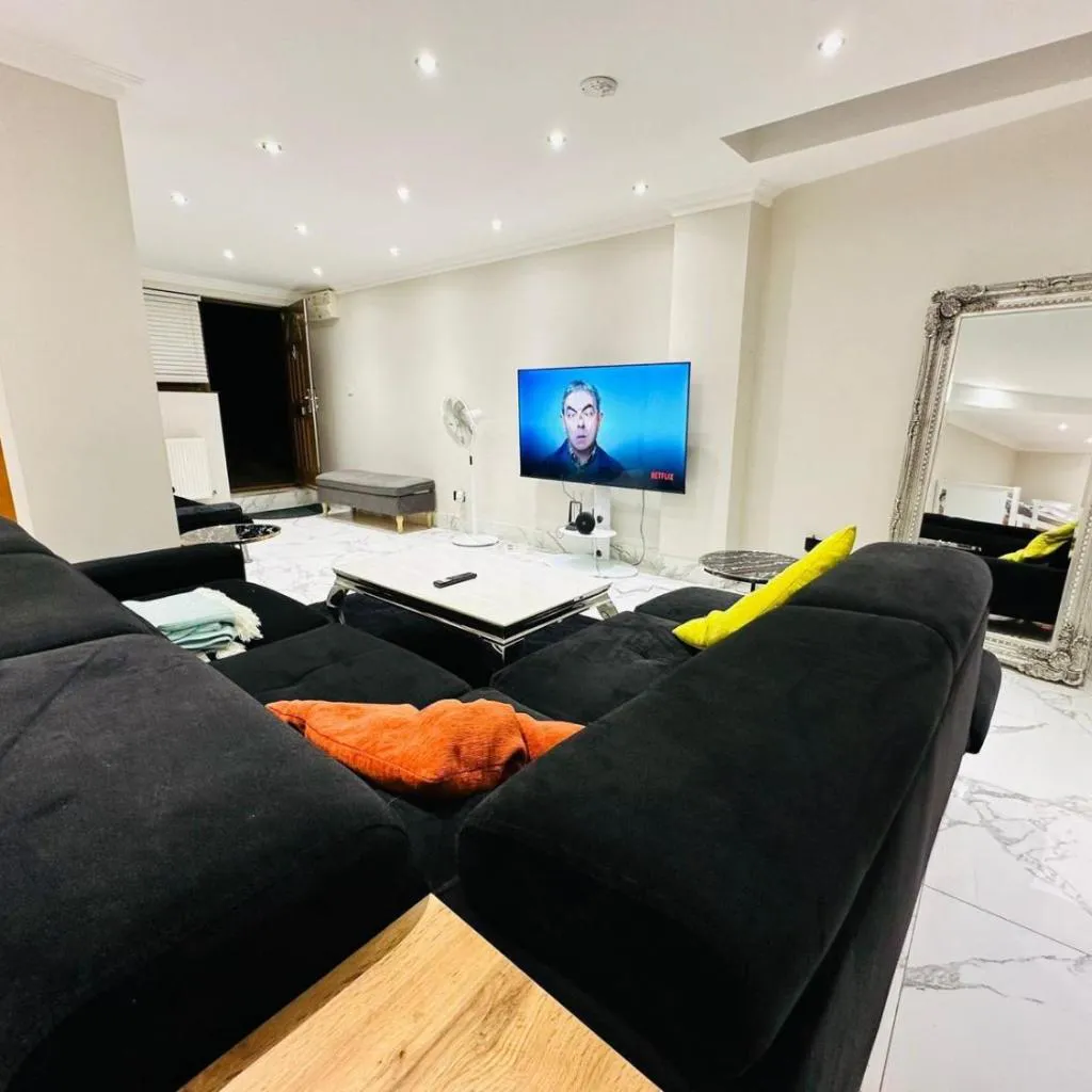 Photograph of Spacious One Bed Property in Wembley