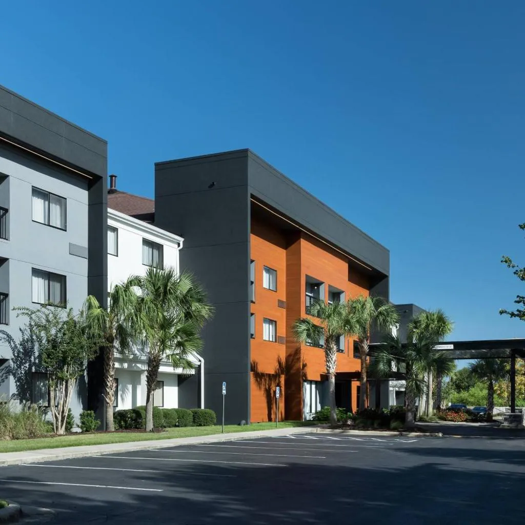 Photograph of Courtyard by Marriott Pensacola