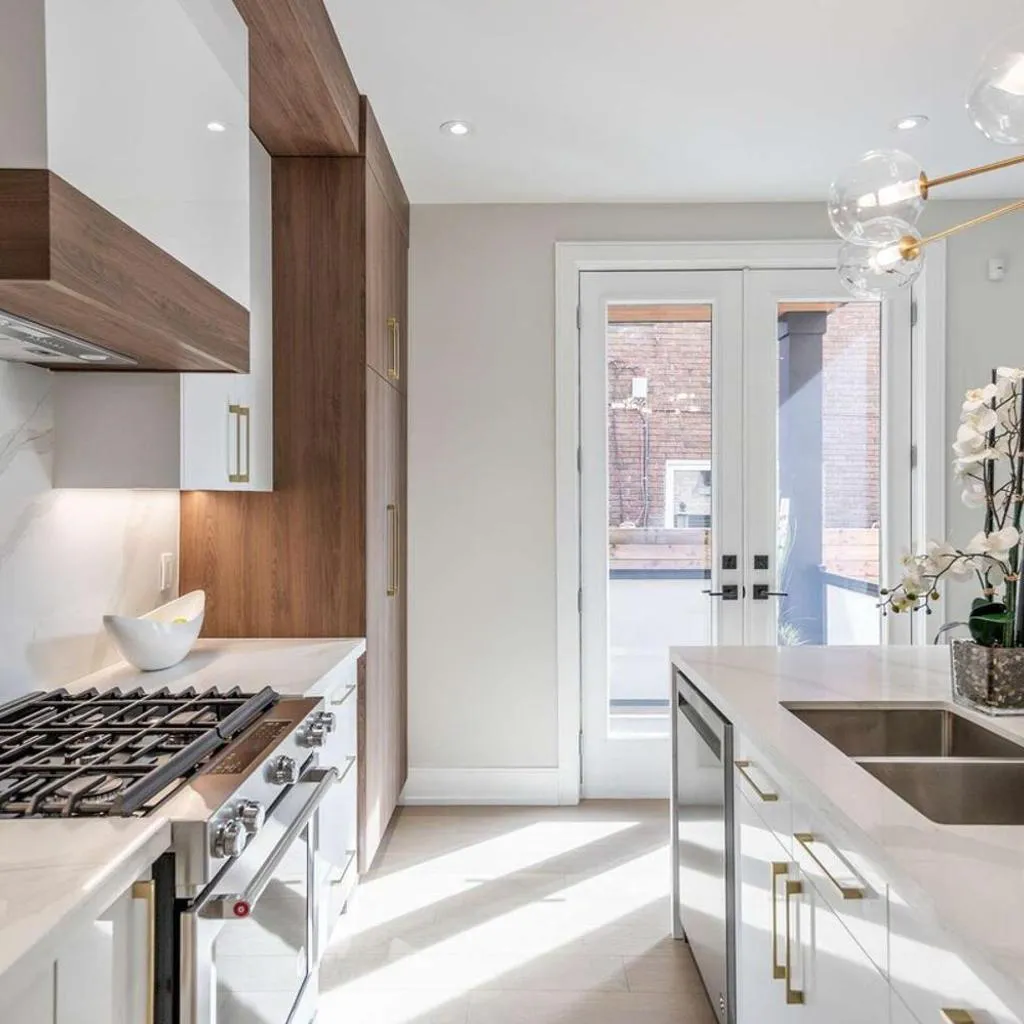 Photograph of West Queen 3BR Premium Residence
