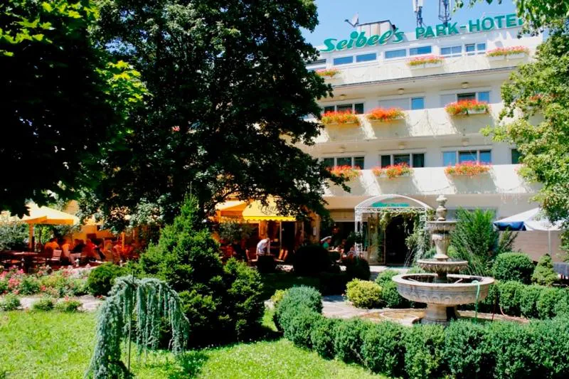 Photograph of Seibel's Park Hotel