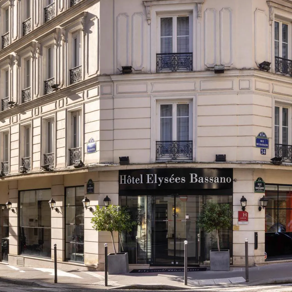 Photograph of Hotel Elysées Bassano