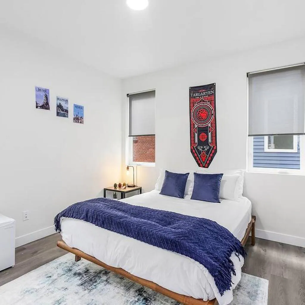 Photograph of Highgarden The Seat of House Tyrell Sweet Suite