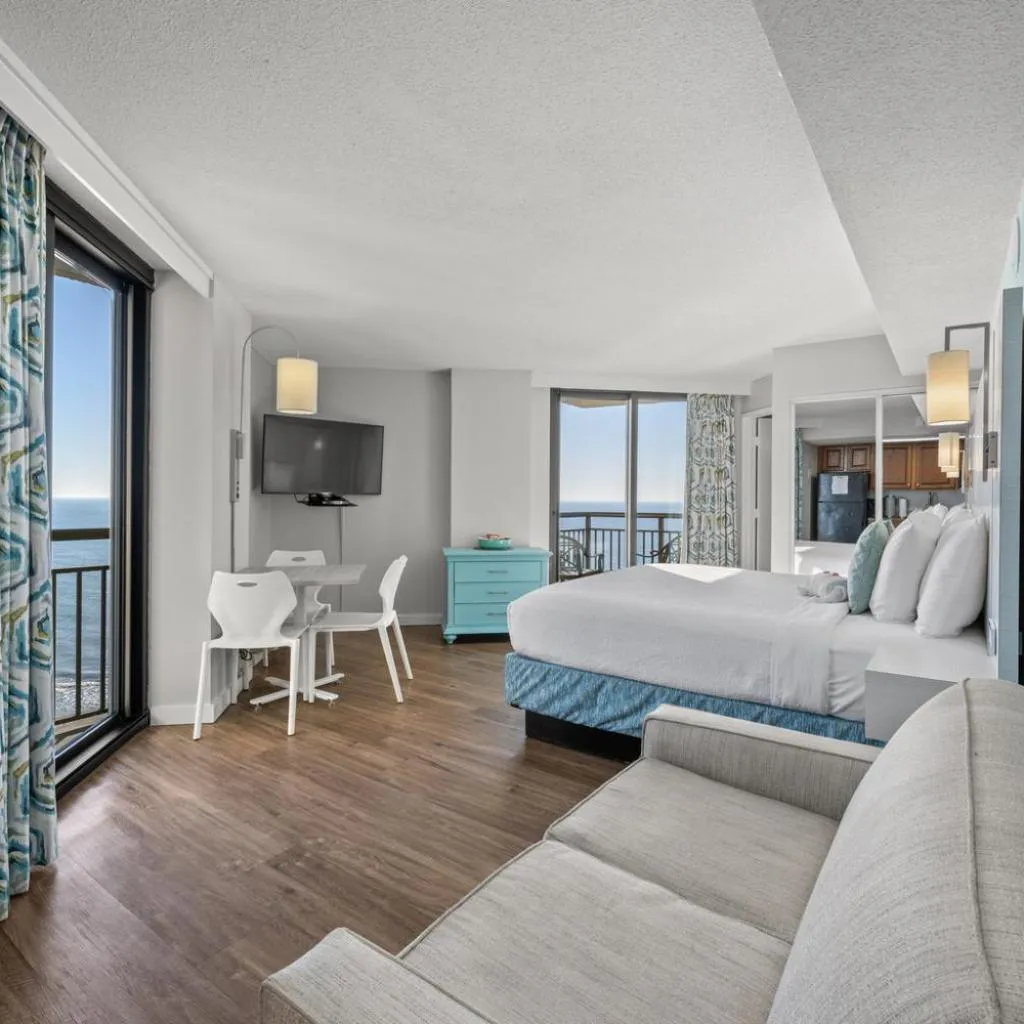 Photograph of Deja View! 14th floor King Ste w 2 Balconies-Wow!