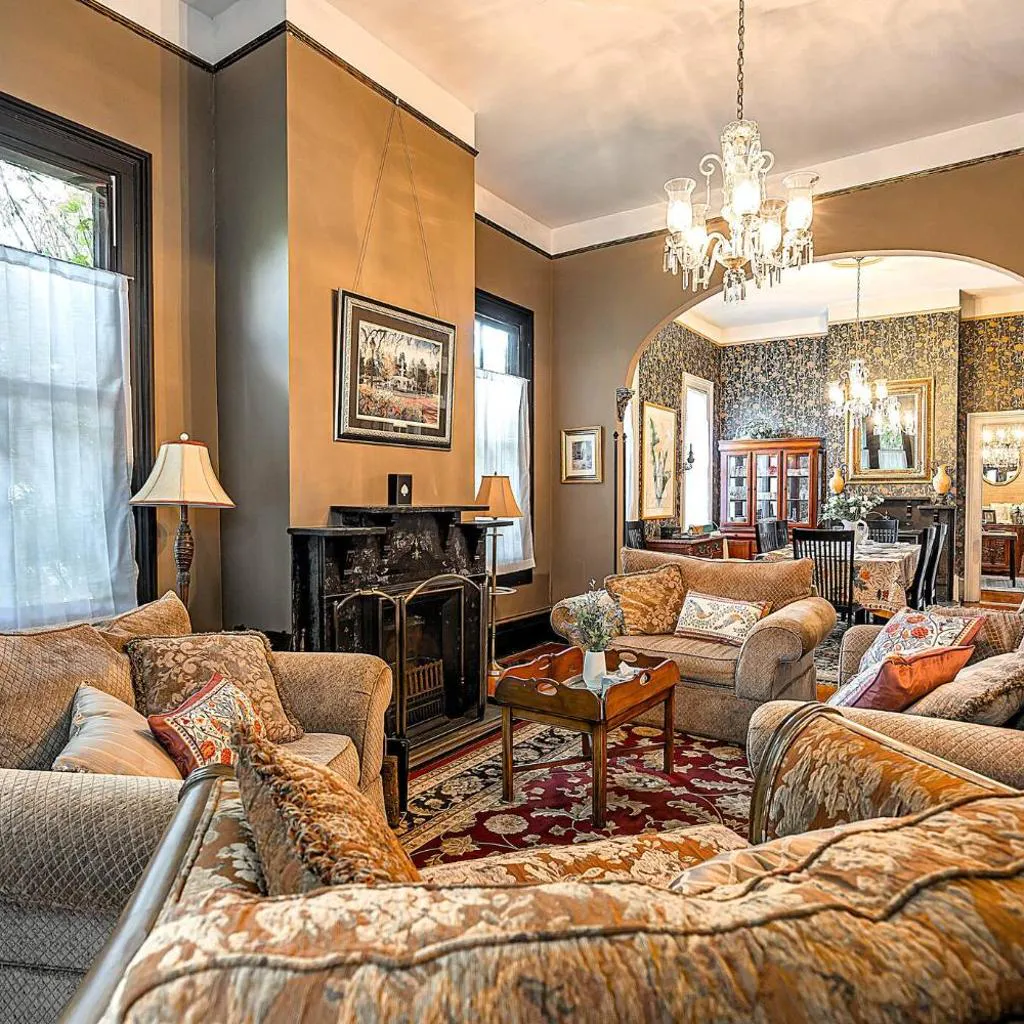 Photograph of Entire 1888 Victorian Mansion, The Hummingbird Inn, 4BR & 4BA, Free Parking