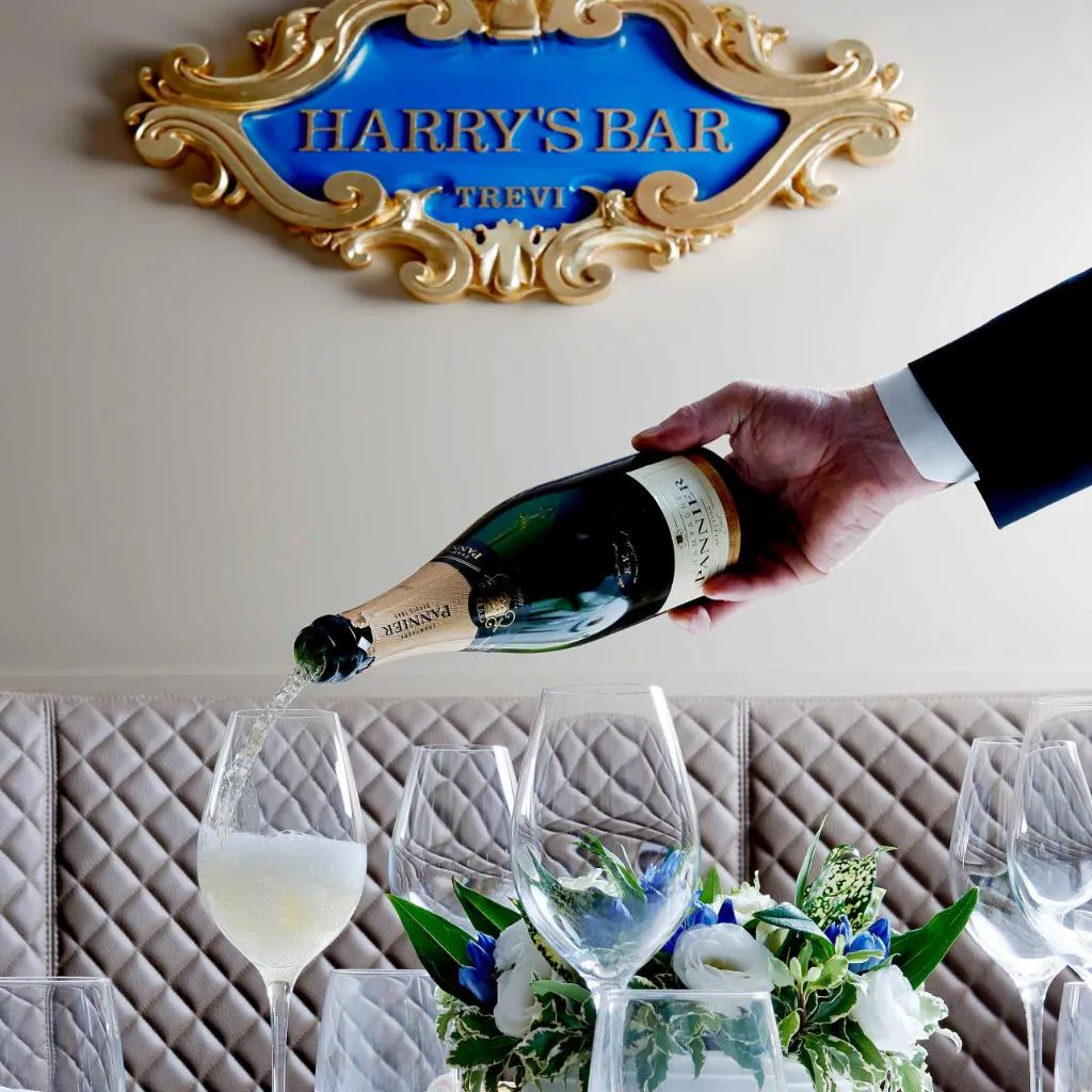 Photograph of Harry's Bar Trevi Hotel & Restaurant