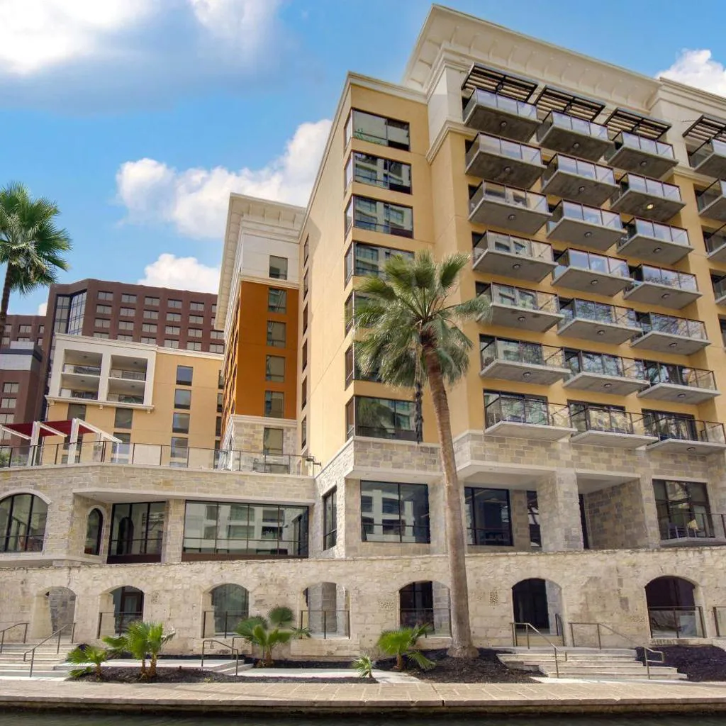 Photograph of Hampton Inn & Suites on the San Antonio Riverwalk