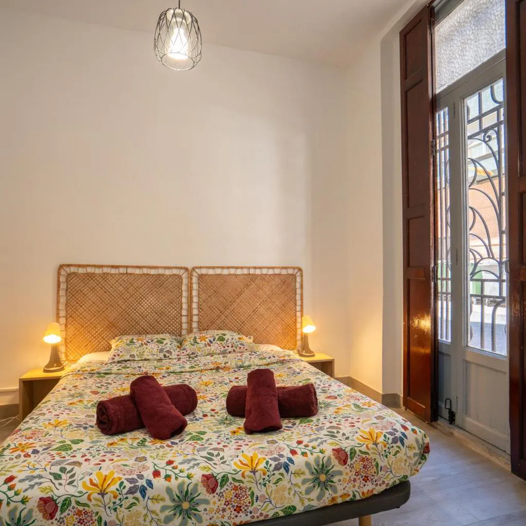 Photograph of Luminoso Apartamento Familiar y Patio Privado