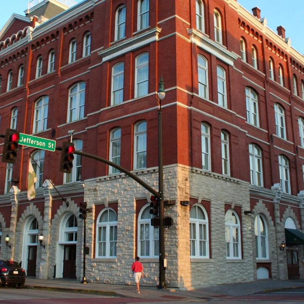 Photograph of Hotel Indigo Savannah Historic District by IHG