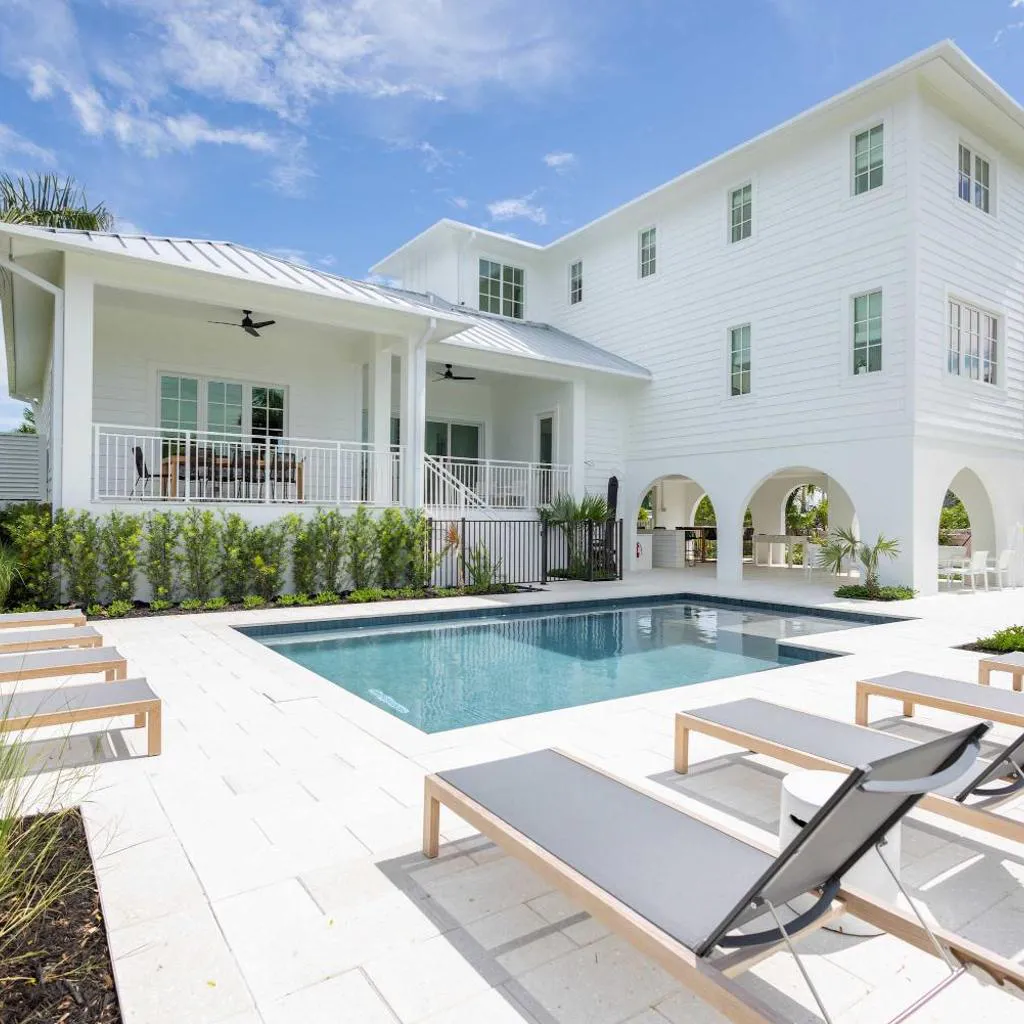 Photograph of Brand New & Private Pool - Palmgale House