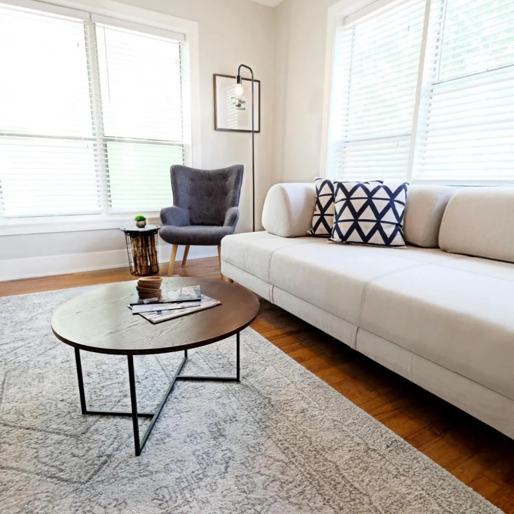 Photograph of Fresh & Bright, Lower-Greenville Ave Area