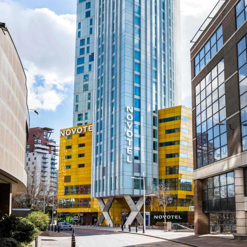 Photograph of Novotel London Canary Wharf