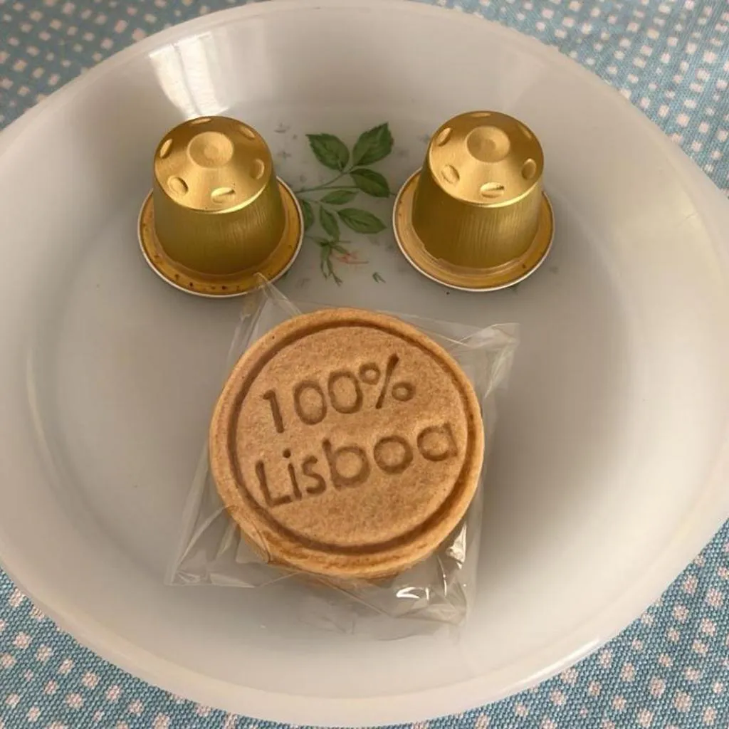 Photograph of 100% Lisbon