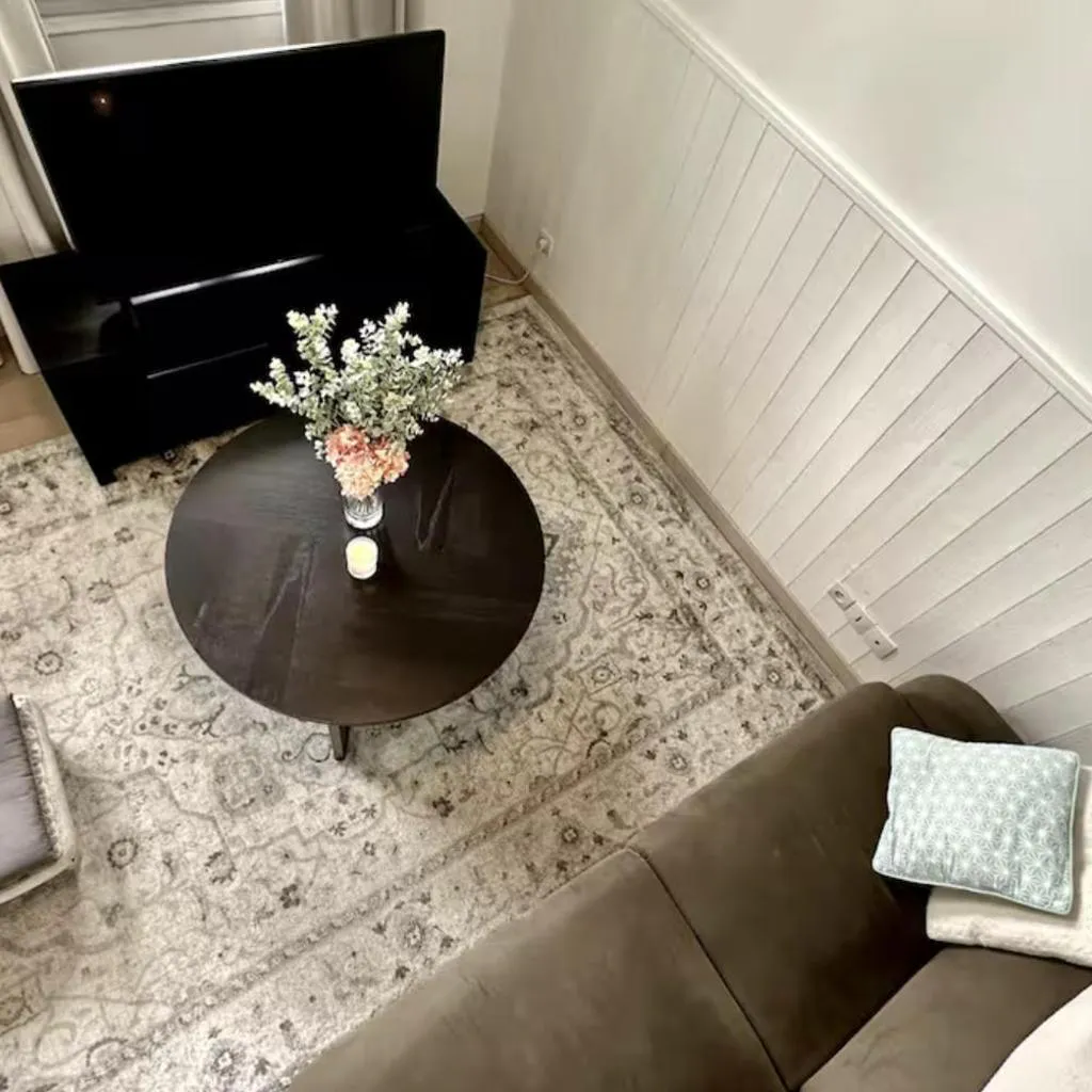 Photograph of Small House in Belleville Paris