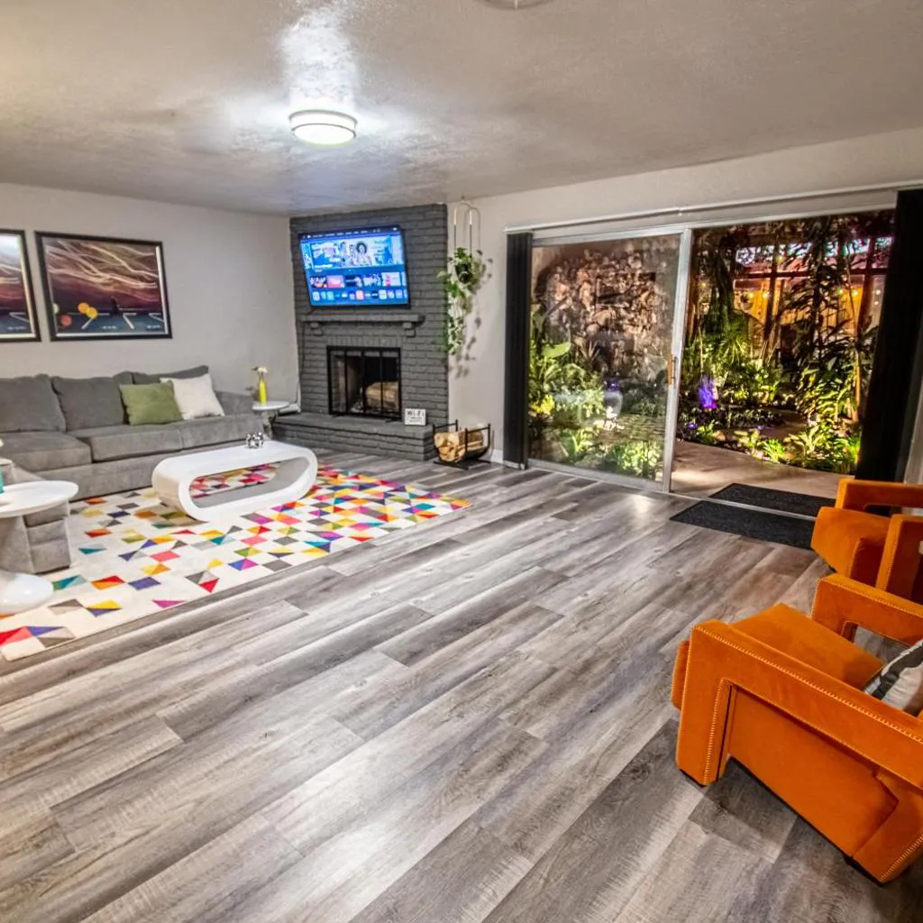 Photograph of Las Vegas Oasis Home Primary