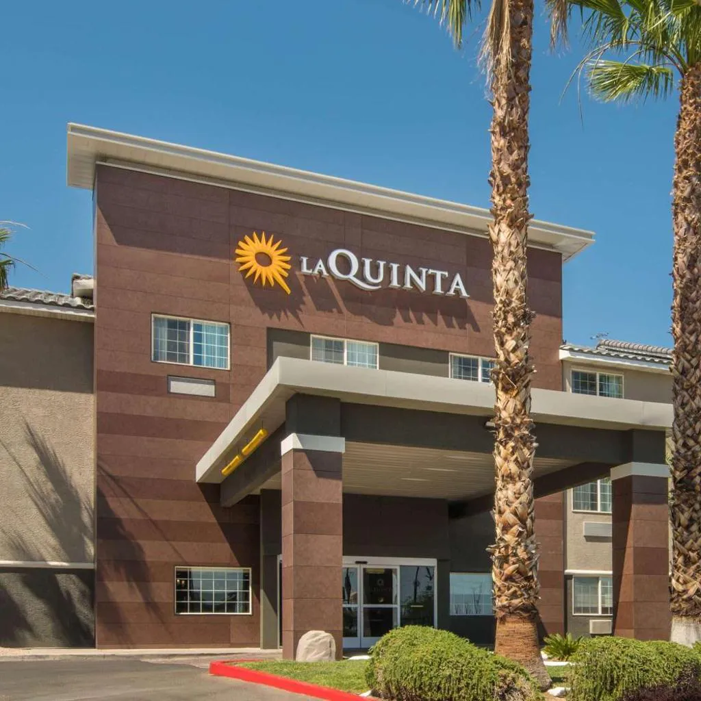 Photograph of La Quinta Inn & Suites by Wyndham Las Vegas Nellis