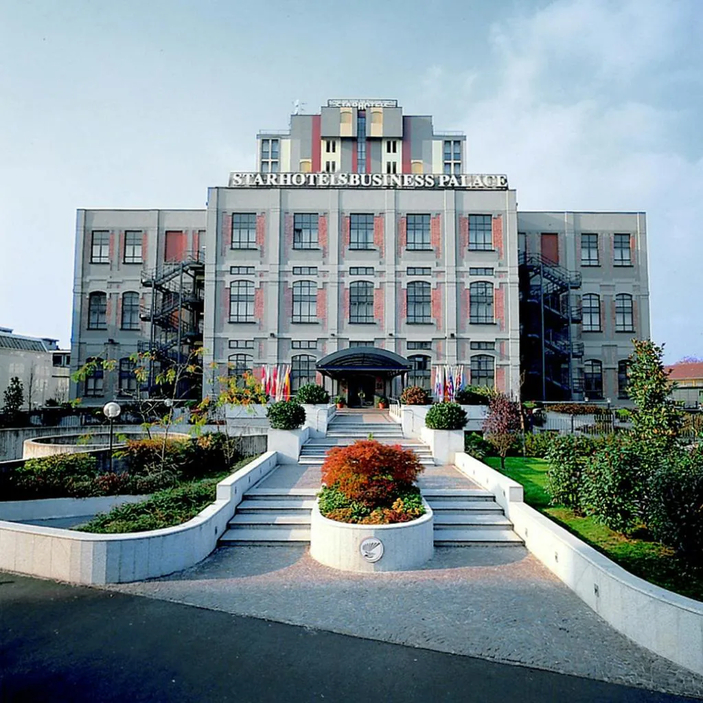 Photograph of Starhotels Business Palace