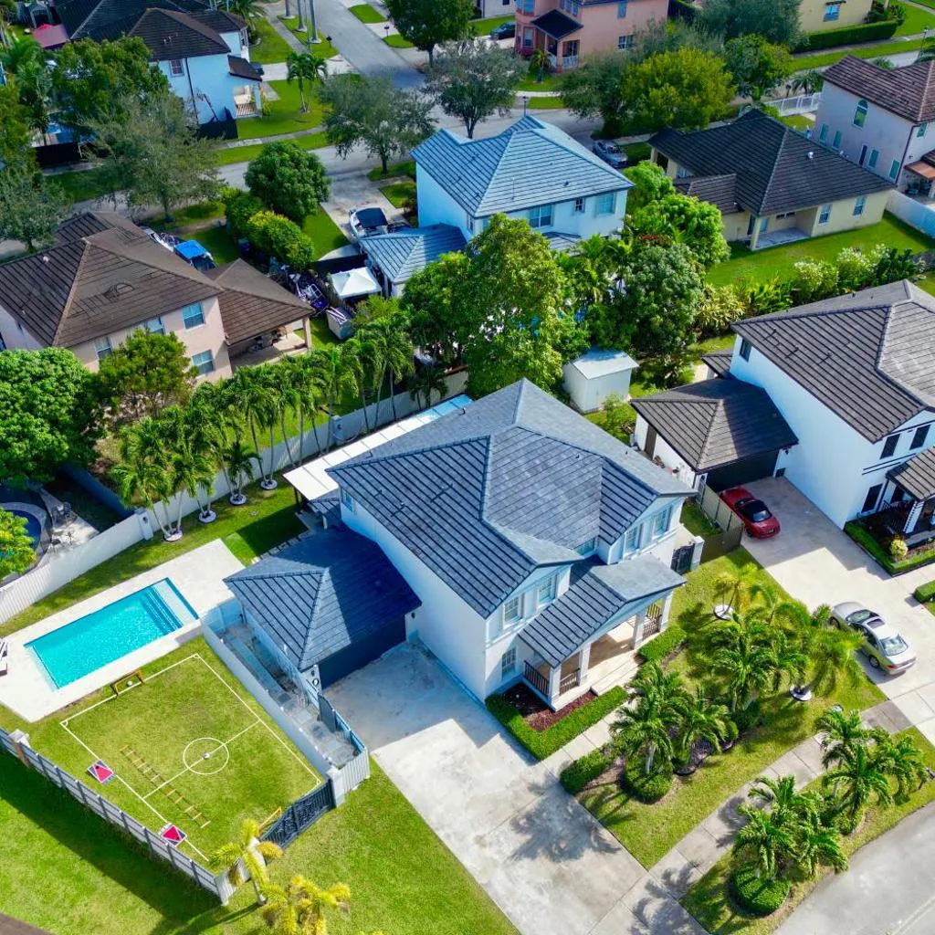 Photograph of Miami Getaway Heated Pool Villa with Mini Golf & BBQ