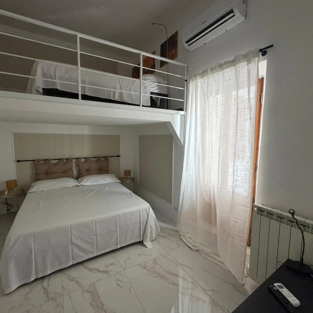 Photograph of Vacanze Romane