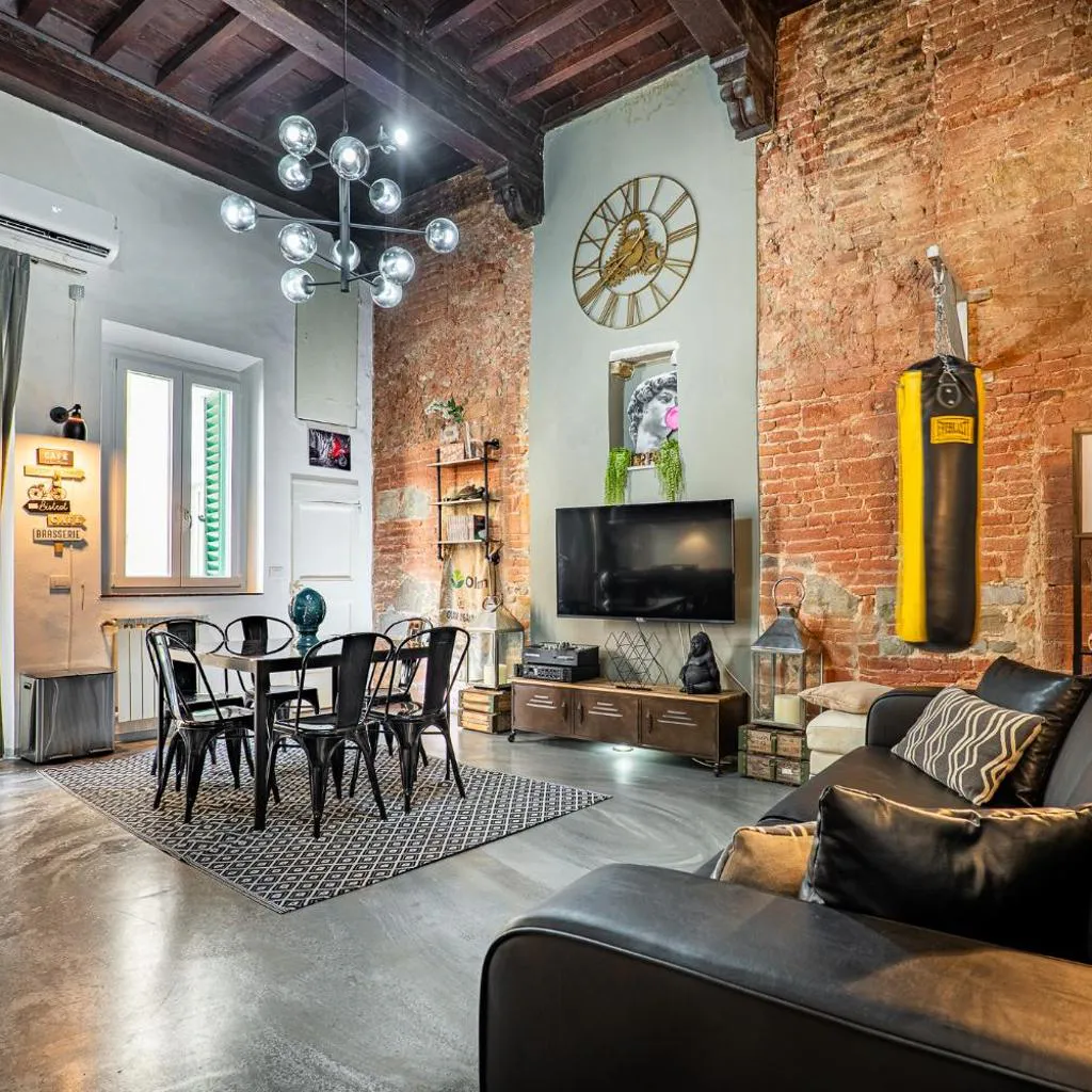 Photograph of Luxury Apartment Florence per 8, 100m dal Duomo