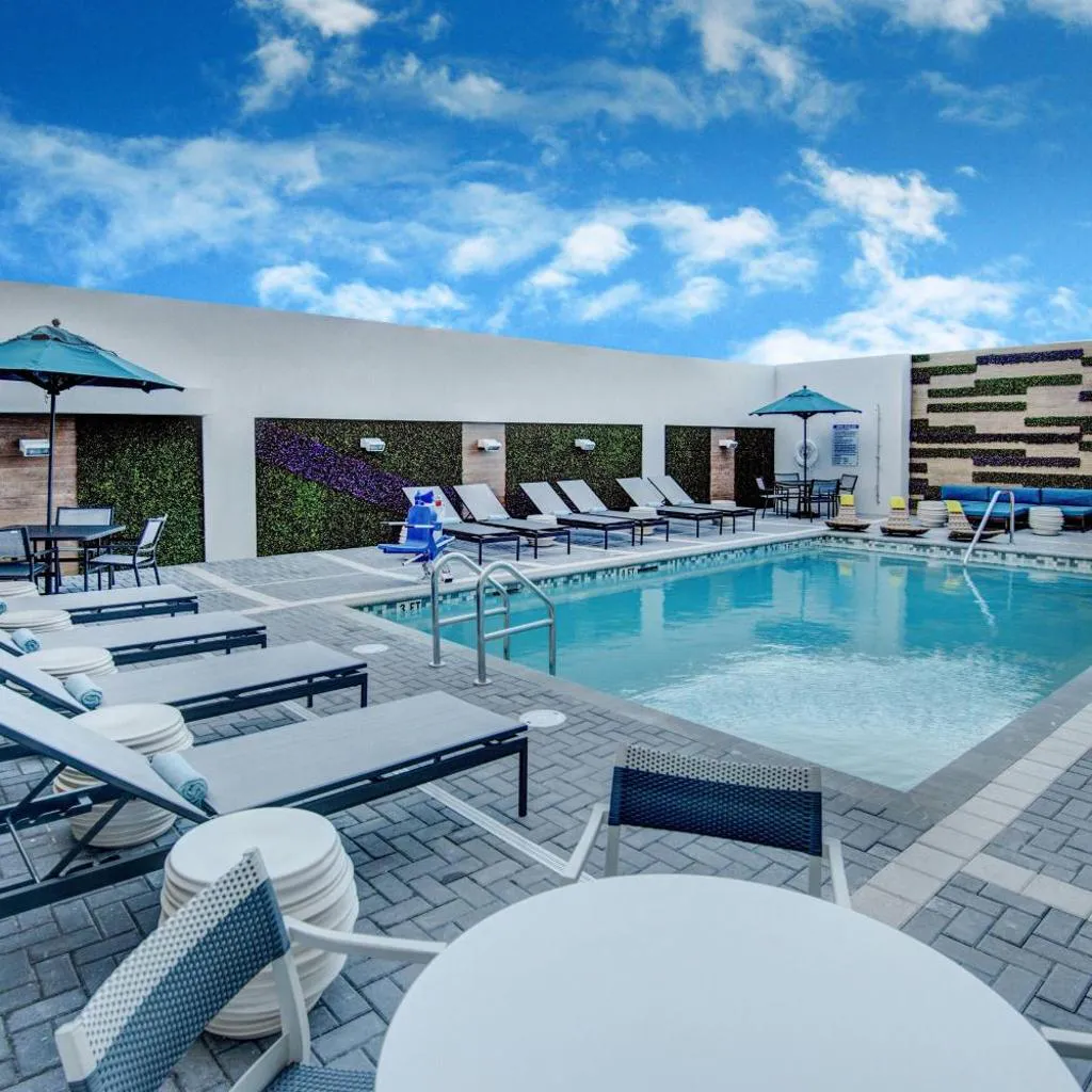 Photograph of TownePlace Suites by Marriott Miami Airport