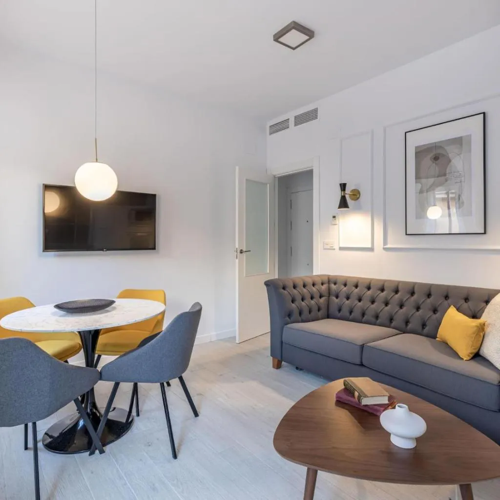 Photograph of ChezmoiHomes Angel 18 1BR & 2BR