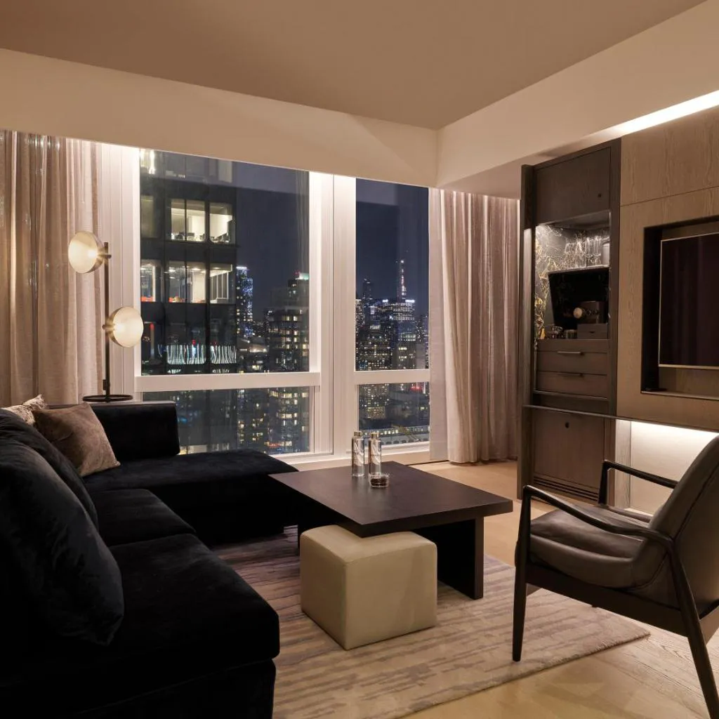 Photograph of Equinox Hotel New York
