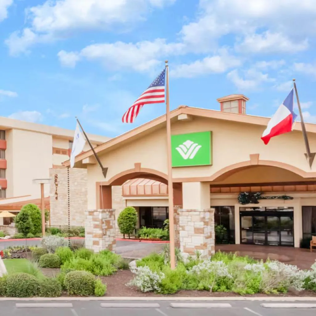 Photograph of Wyndham Garden Hotel Austin