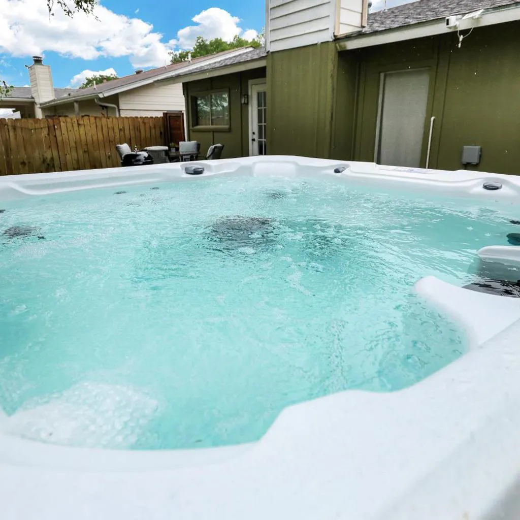 Photograph of Near Sea World Hot Tub Swing Set BBQ Yard Games