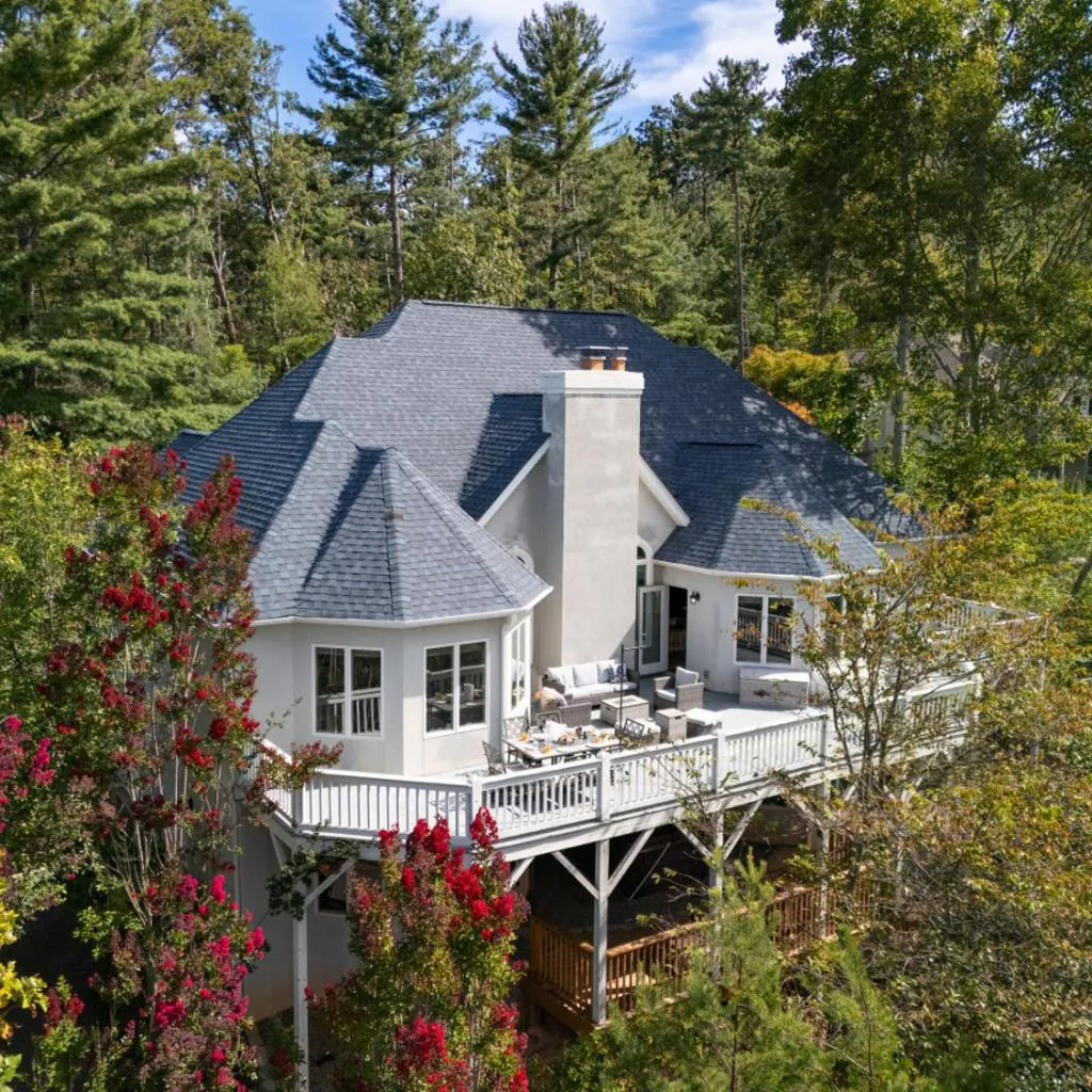 Photograph of Secluded Retreat - Hot Tub, Game Room