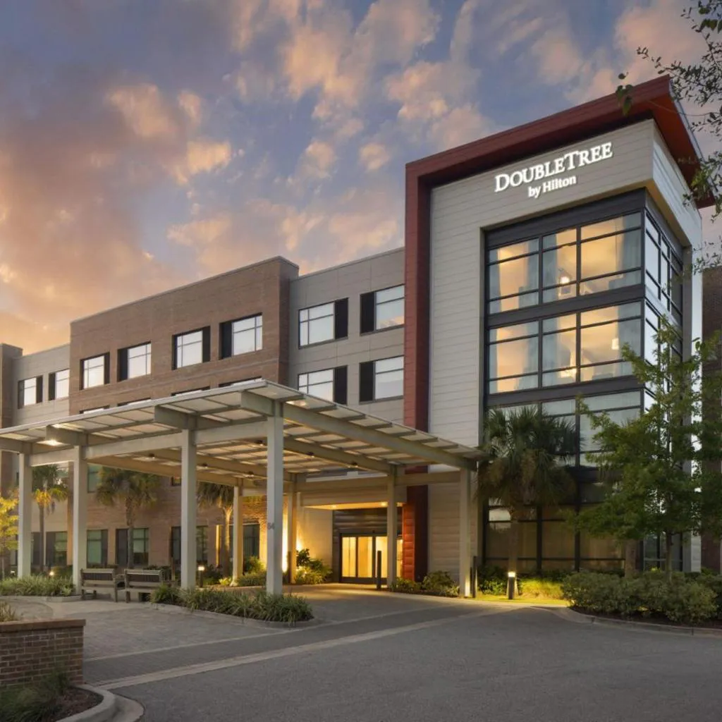 Photograph of DoubleTree by Hilton Charleston Riverview
