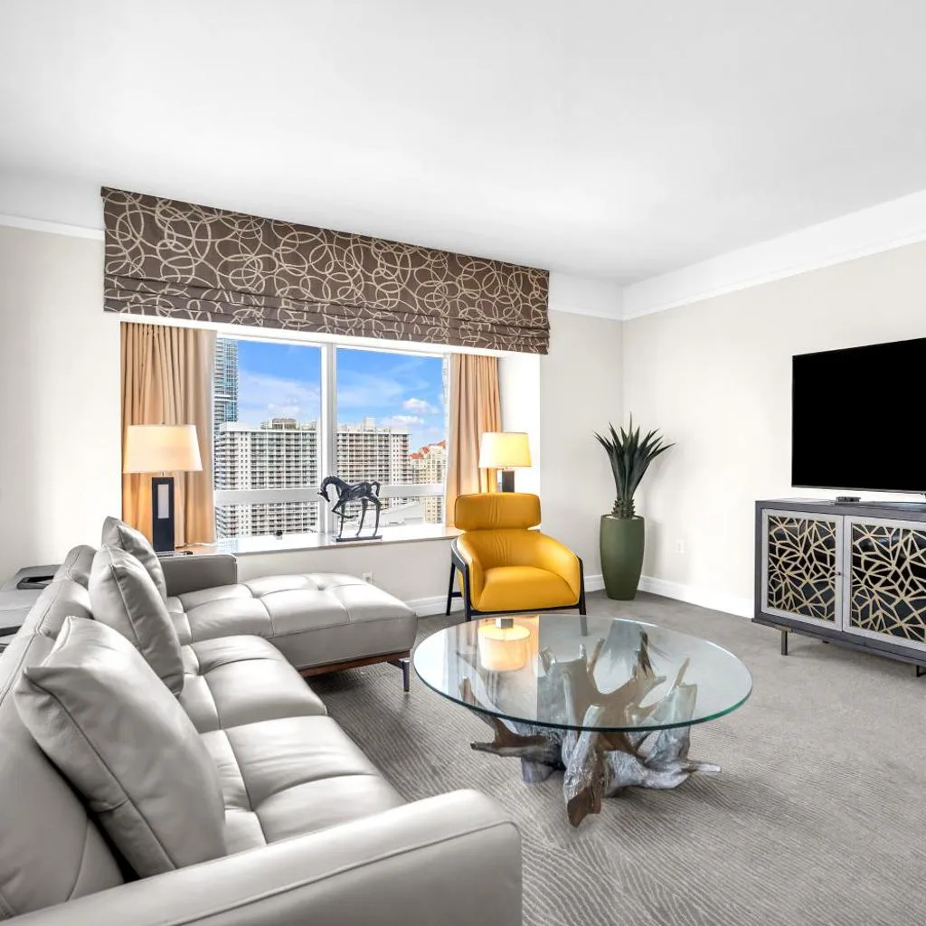 Photograph of Four Seasons Hotel Miami Luxury Two Bedroom City View Suite- Free Parking