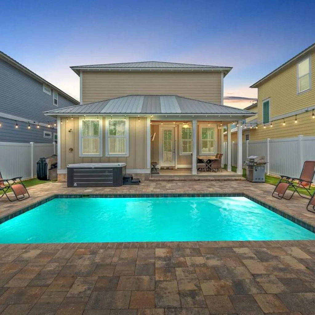 Photograph of Sandy Palms - Pool & Hot Tub, 3 Min Walk to the Beach, w Golf Cart & Beach Gear