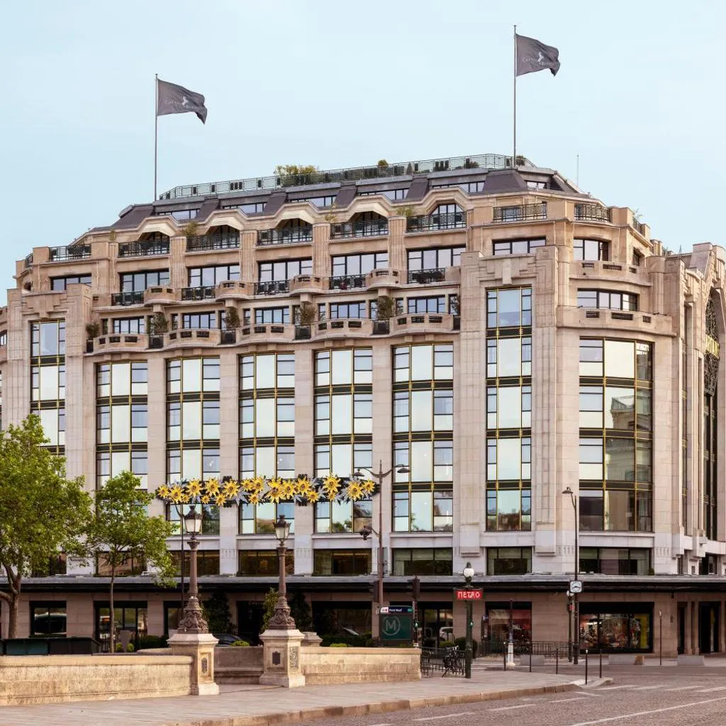 Photograph of Cheval Blanc Paris & Dior Spa Cheval Blanc Paris