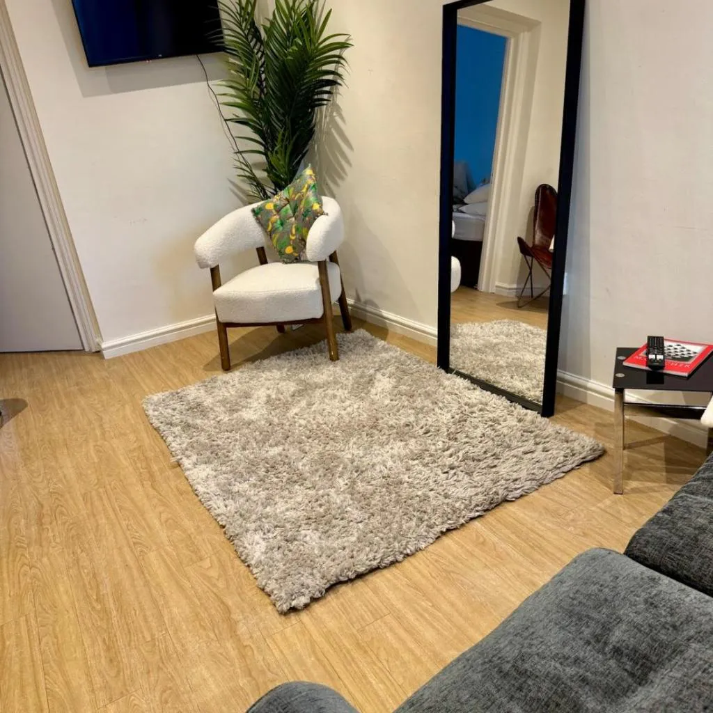 Photograph of Vibrant Bedminster Flat - Perfect for Groups - Walk to Centre