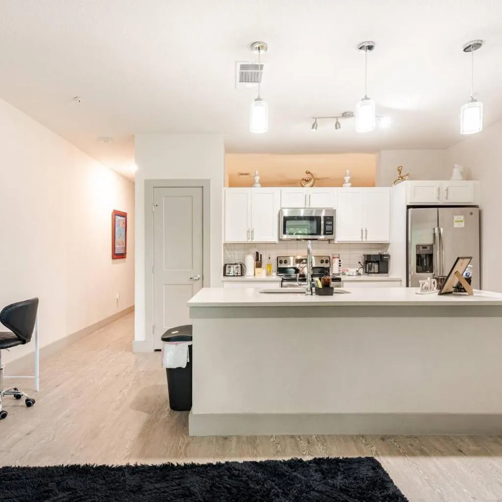 Photograph of Riverwalk View Luxe Condo Views Pool Free Parking