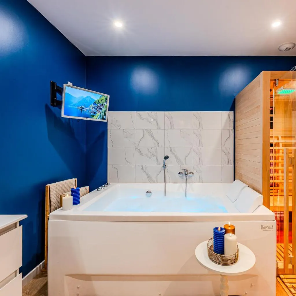 Photograph of Hyper-centre, Entre Ciel et Mer, Spa et Sauna