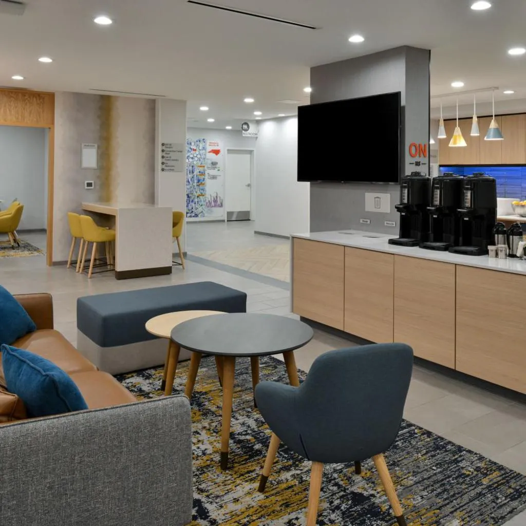 Photograph of TownePlace Suites by Marriott Asheville Downtown