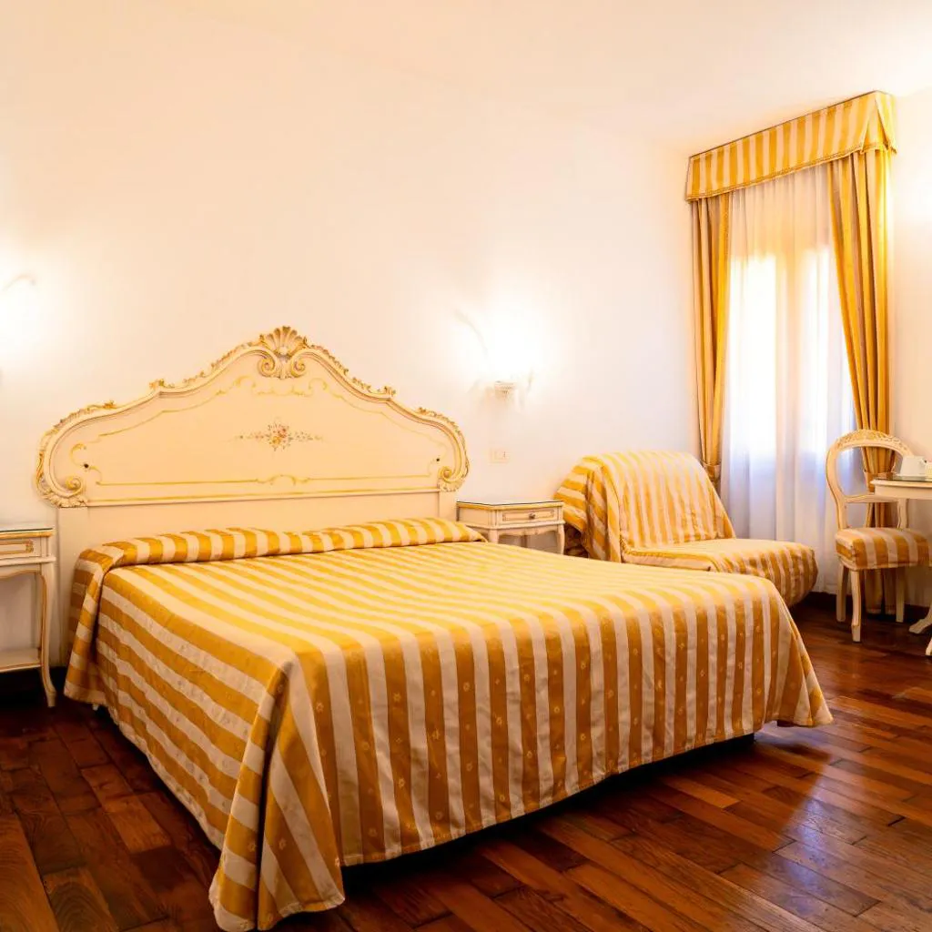 Photograph of Casa Sul Molo