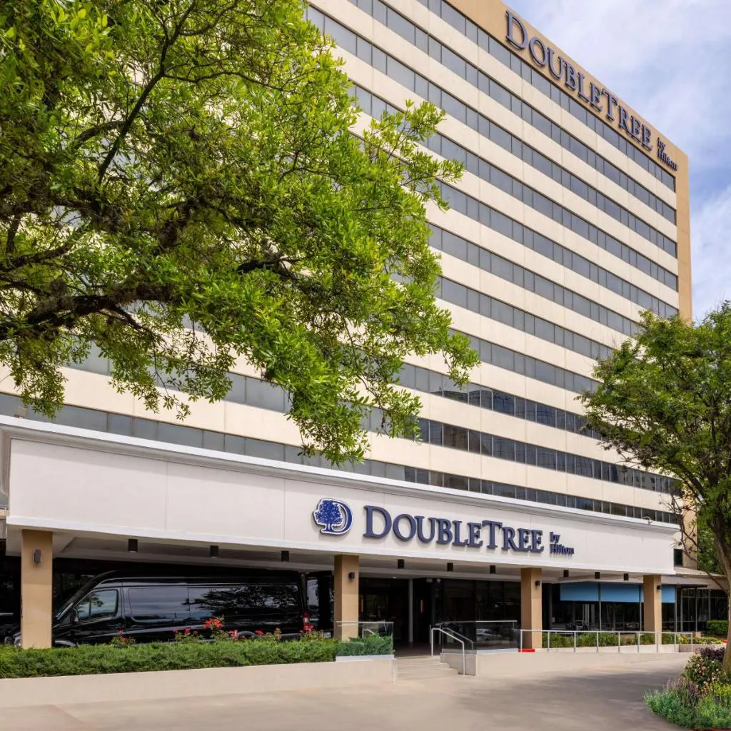 Photograph of DoubleTree by Hilton Houston Medical Center Hotel & Suites