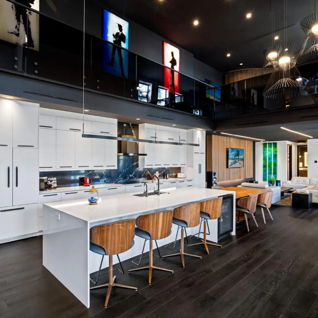 Photograph of Modern City Loft in Downtown River District