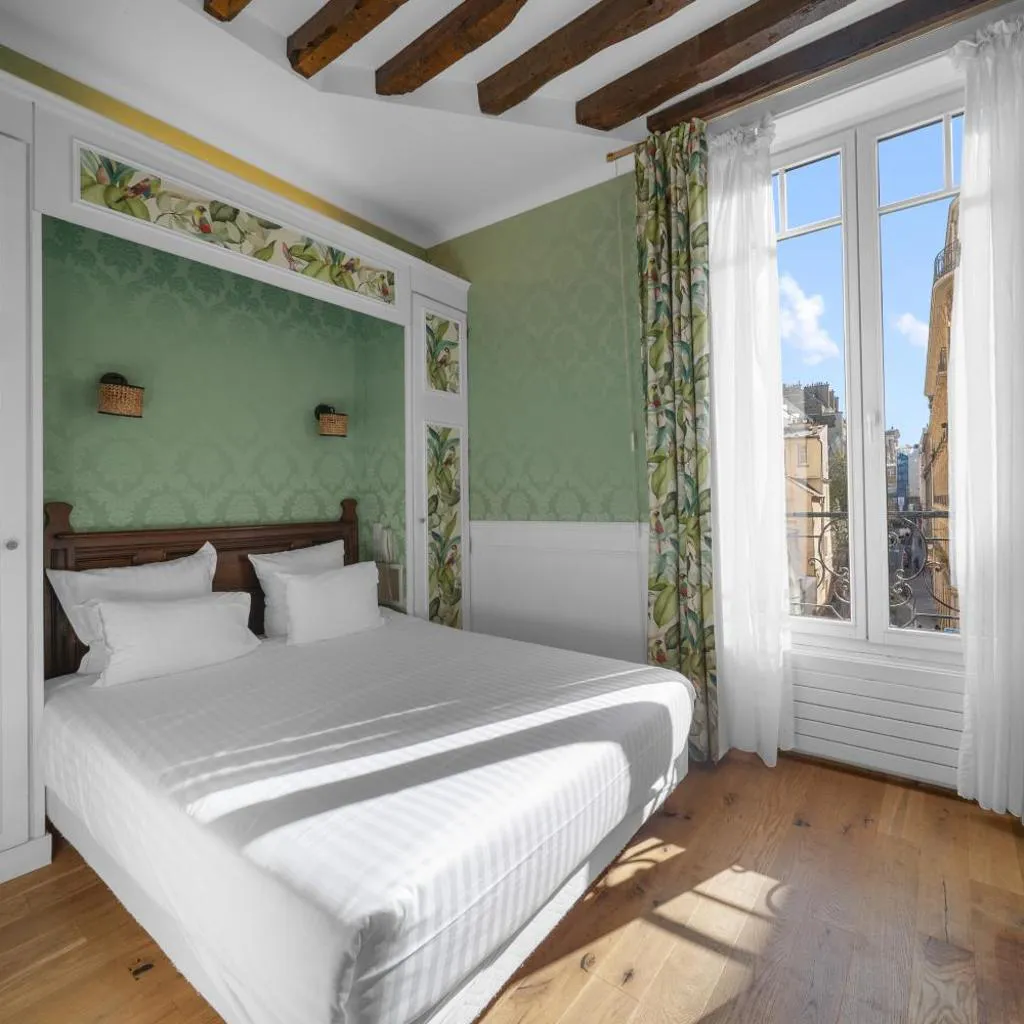 Photograph of Hotel de la Bretonnerie