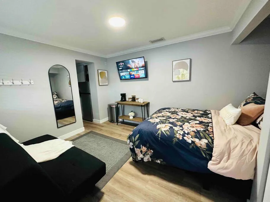 Photograph of Coral Gables Miami Studio near Airport and Beaches