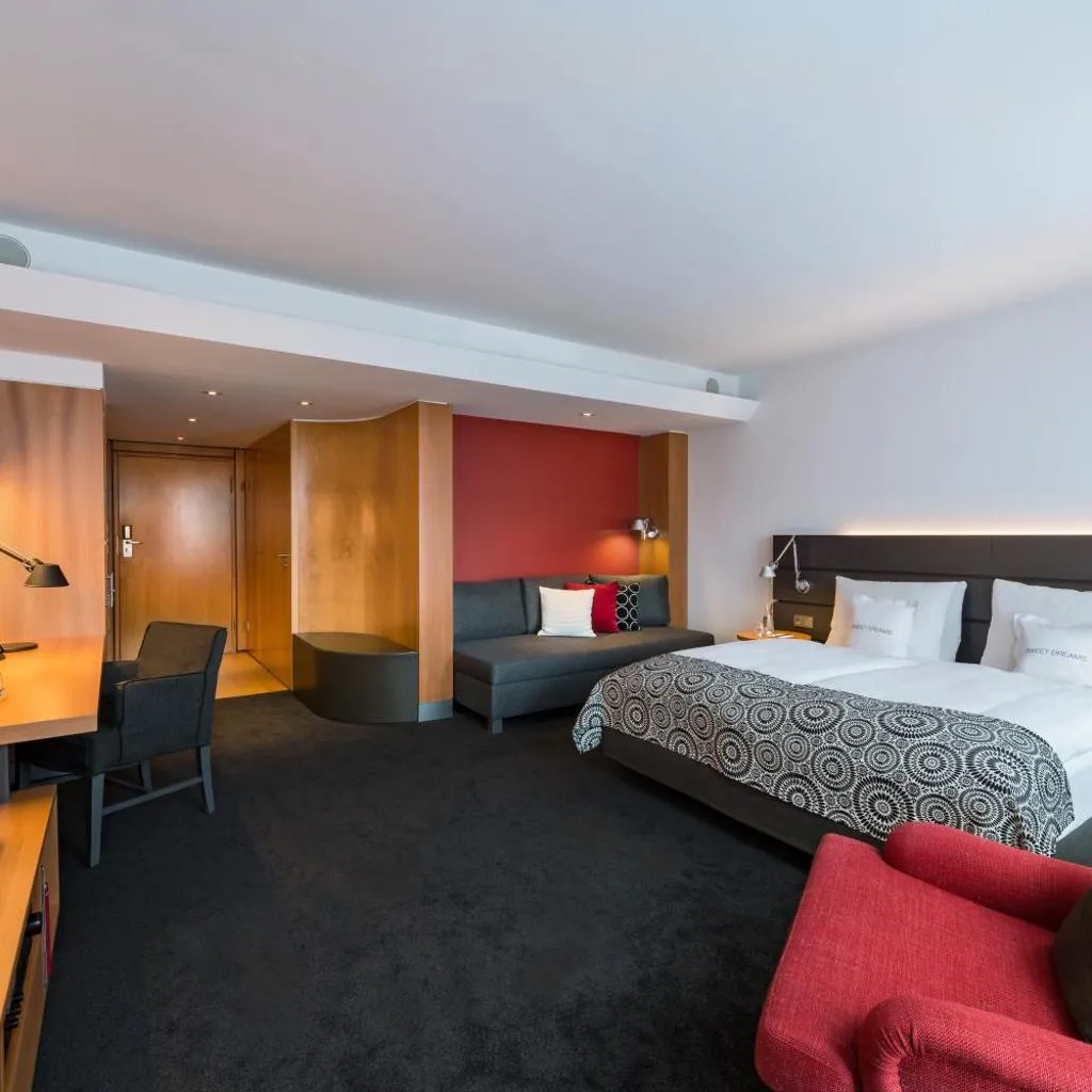 Photograph of THE MADISON Hotel Hamburg