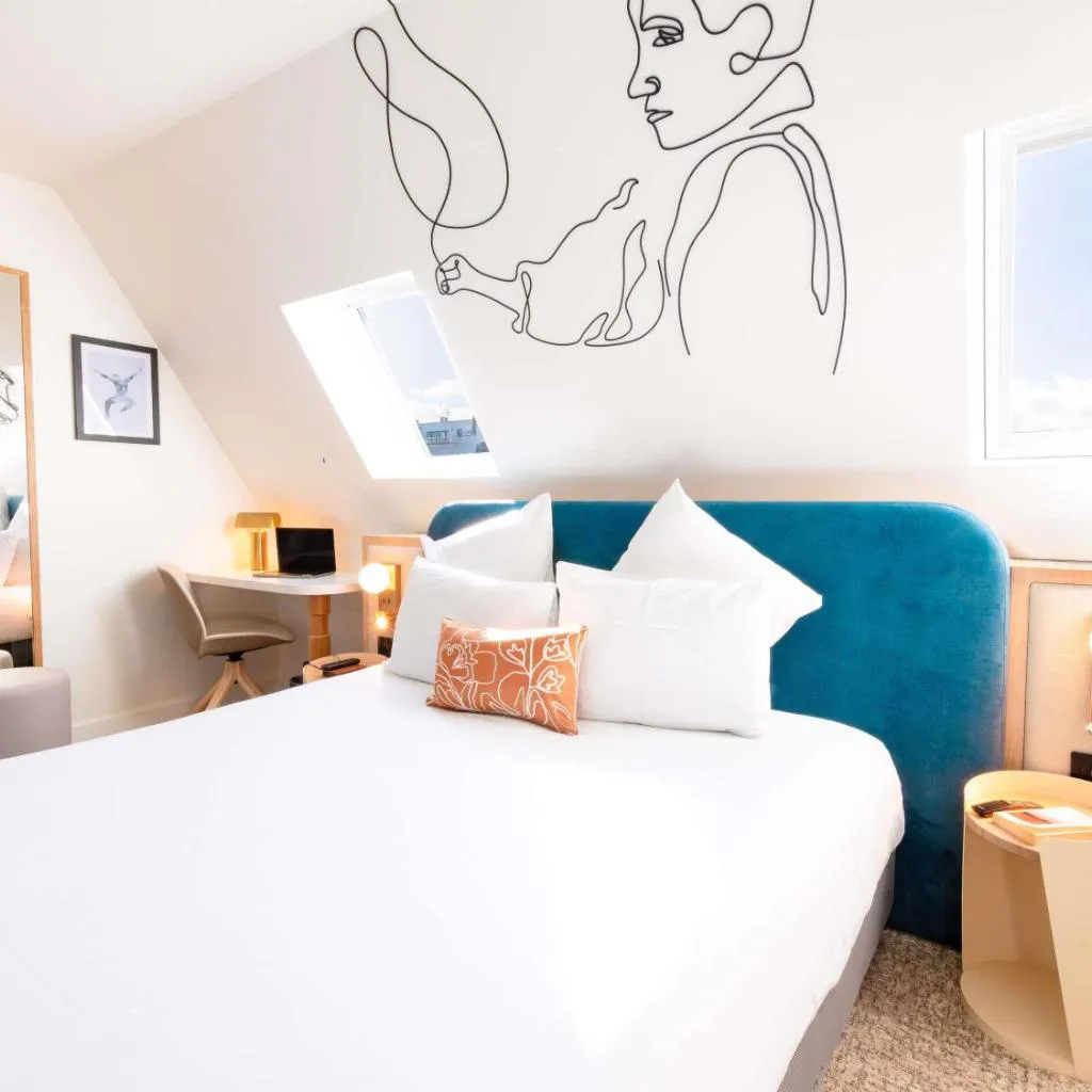 Photograph of Mercure Paris Montparnasse Raspail