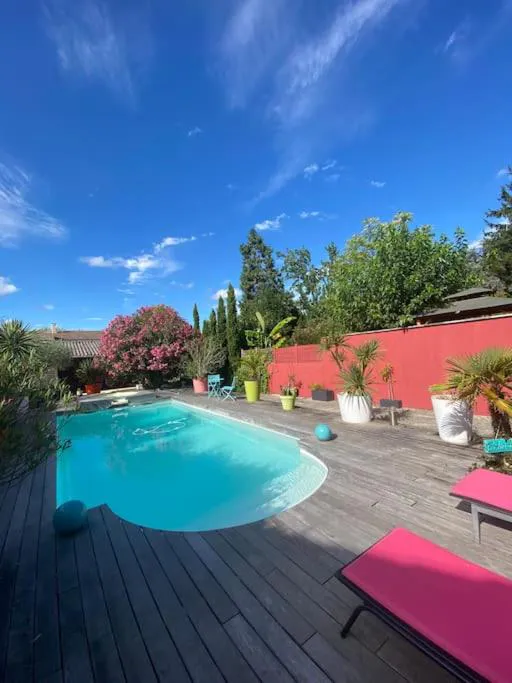 Photograph of Appartement 45m2 à Bordeaux avec accès piscine